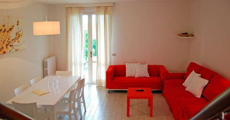 Residenze Al Colle Dei Pini Aparthotel Riccione Luaran gambar